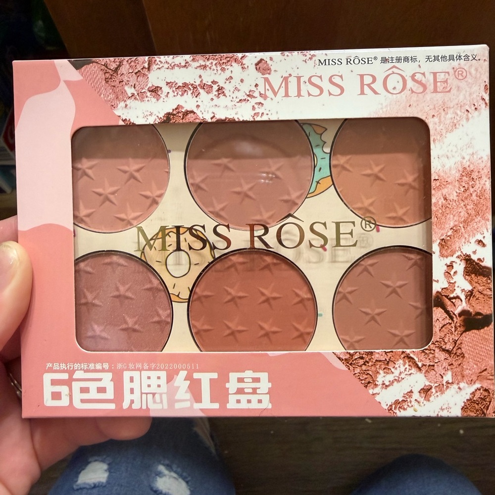 6-Color Blush Palette - Warm Pink & Peach Tones